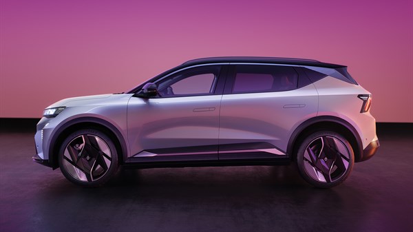 profil - Renault Scenic E-Tech 100% electric