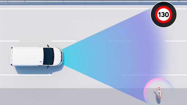 Renault Trafic SpaceClass - alerte de sur-vitesse avec reconnaissance des panneaux