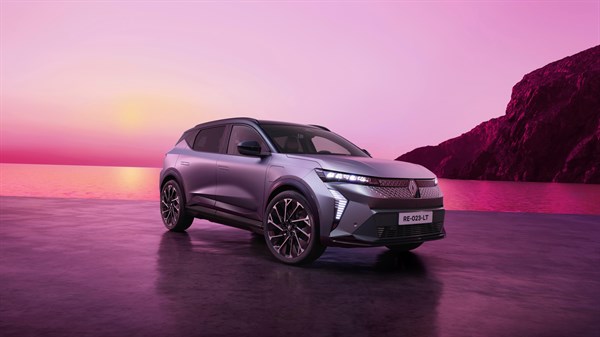 7/8 avant - Renault Scenic E-Tech électrique